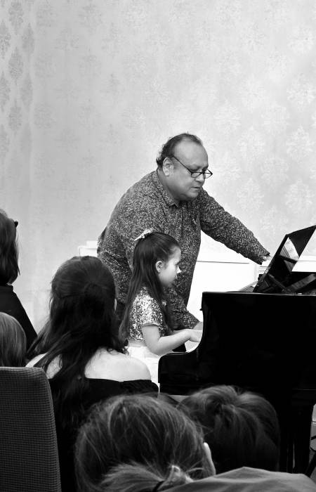 julio-arancibia-musikschule-detmold-bw julio-arancibia-musikschule-detmold-bw